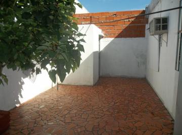 Casa · 39m² · 2 Ambientes · Venta Depto Pasillo. Pasaje Sugasti 3200. Apta Credito
