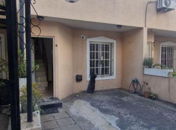 OMP-OMP-4675_2 · Alquiler Duplex 3 Ambientes con Patio y Cochera, Caseros Zona Centrica