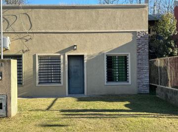PH · 60m² · 3 Ambientes · 1 Cochera · Casa Tipo PH en Venta - Cañuelas