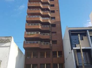 Departamento · 71m² · 3 Ambientes · 1 Cochera · Departamento en 14/46 y 47 La Plata - Alberto Dacal Propiedades