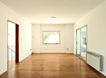 Casa · 630m² · 10 Ambientes · 4 Cocheras · Casa en Venta en Lomas de La Carolina – 5 Dorm. con Vista Al Campo de Golf y Pileta