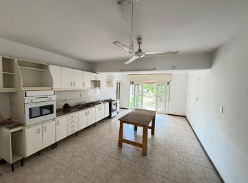 Casa de 4 ambientes, Córdoba · Maipu 2 - Se Escucha Oferta - Excelente - 4 Dorm.