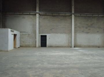 Bodega-Galpón · 600m² · Galpón en Alquiler - Parque Industrial