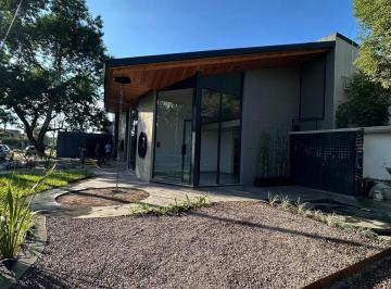 Local comercial · 270m² · 1 Ambiente · 5 Cocheras · Locales en Alquiler - Saavedra Lamas 500