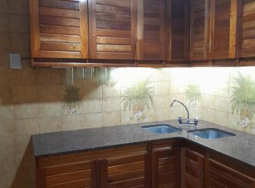 PH · 70m² · 3 Ambientes · PH en Alquiler 3 Ambientes Al Frente con Patio