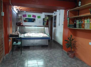 Casa de 5 ambientes, Cinco Saltos · Casa 3 Dorm. con Salón Comercial