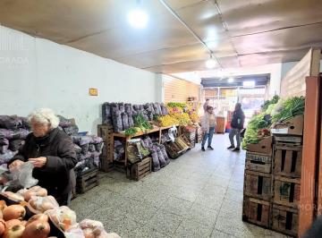 Local comercial · 83m² · 2 Ambientes · Local en Venta en Virreyes Sobre Av Avellaneda