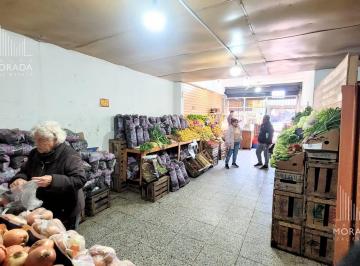 Local comercial · 83m² · 2 Ambientes · Local en Venta en Virreyes Sobre Av Avellaneda