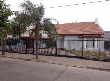 Casa de 4 ambientes, Córdoba · Casa Cerro de Las Rosas 919 m Totales 568 Cub