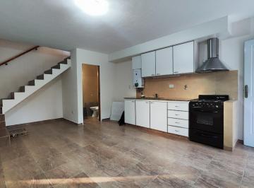 Departamento · 50m² · 4 Ambientes · Alquiler Amplisimo Duplex 1 Dormitorio Balcón Funes