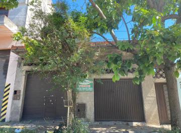Bodega-Galpón de 3 ambientes, Tres de Febrero · Galpon 9 X 8 m con Vivienda
