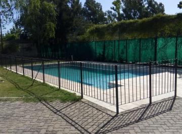 Departamento de 8 ambientes, Córdoba · Amplio Categoria, Seguridad 24 Hs, Calefacción Central, pileta Sum, Cochera