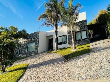 Casa de 4 ambientes, Pilar · Casa en El Recodo
