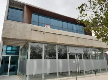 Oficina comercial · 42m² · 1 Cochera · ¡Alquiler! Oficina Sobre Tejeda con Cochera - Cerro de Las Rosas