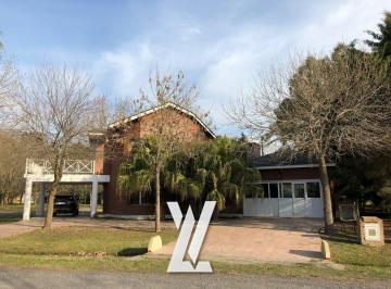 Casa · 245m² · 4 Ambientes · 2 Cocheras · Casa en Venta o Alquiler 4 Ambientes en Venta en Haras del Sur I - Apto Credito