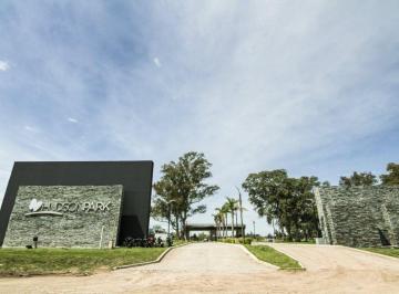Terreno · 608m² · Venta de Lote en Barrio Cerrado Hudson Park