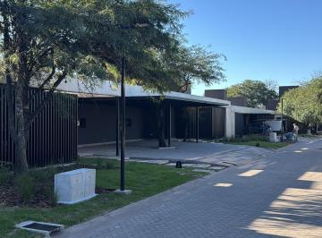 Casa de 5 ambientes, Córdoba · Alquilo Casa de Categoría con Pileta y Seguridad - a Estrenar - Patagonia Home