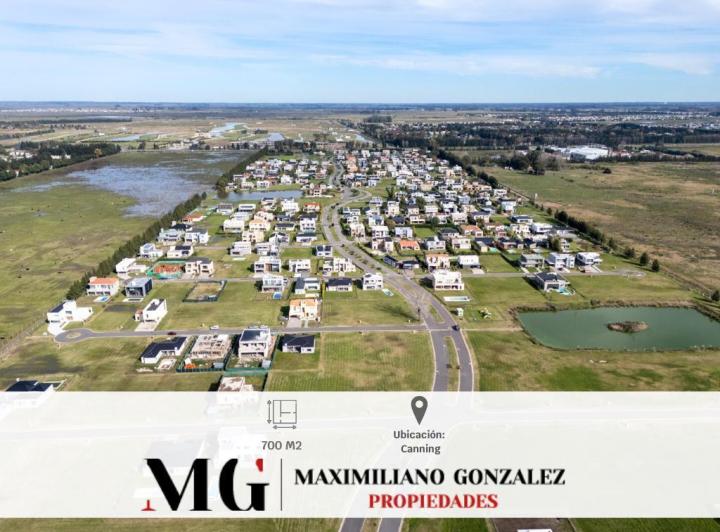 Terreno · 700m²