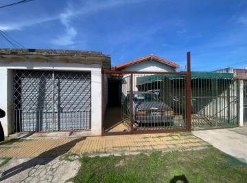 Casa · 260m² · 7 Ambientes · 1 Cochera · Venta de Casa Quilmes Oeste!
