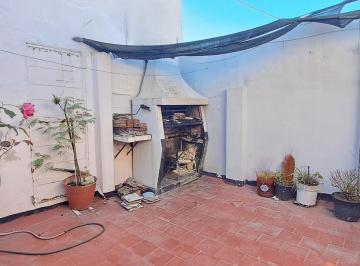 PH · 98m² · 4 Ambientes · Venta PH 3 - 4 Ambientes Patio - Terraza Propia - Sin Expensas Pompeya