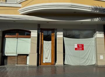 Local comercial · 100m² · Local en Alquiler en Mar de Ajo.