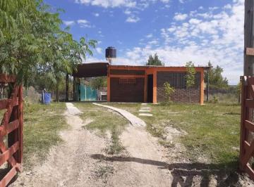 Casa de 2 ambientes, Anchoris · Susolución Inmobiliaria Vende – Casa de Fin de Semana en Barrio "El Coral"