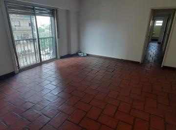 Departamento · 85m² · 4 Ambientes · Amplio y Luminoso 4 Ambientes