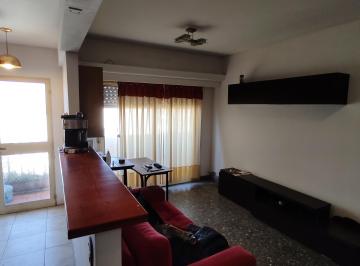 Departamento de 2 ambientes, Avellaneda · Departamento 2 Ambientes Amplios Sobre Av Mitre