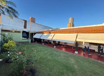 Casa de 7 ambientes, Córdoba · Las Rosas - 3 Dorm - 3 Baños - Cochera