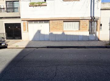 Casa de 3 ambientes, Lanús · Casa en Alquiler Lote Propio Apto Varios Destinos Comerciales