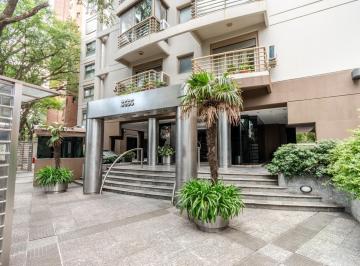 Departamento · 79m² · 3 Ambientes · 2 Cocheras · Sensacional Departamento con Dos Cocheras y La Mejor Vista Al Río en La Lucila.