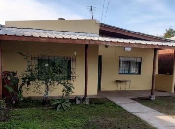 Casa · 75m² · 4 Ambientes · Venta Casa 4 Ambientes Pontevedra
