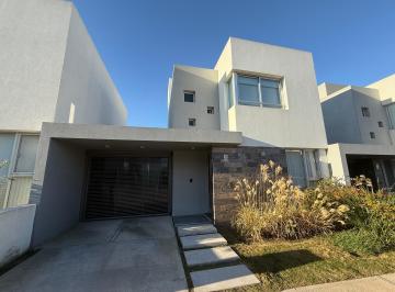 PH de 5 ambientes, Córdoba · Duplex en Alquiler 2 Dorm. - Patagonia Village