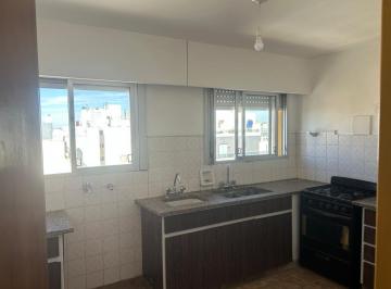 COCINA · Barrio General Paz Dos Dormi en Alquiler