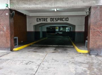 Garage · 11m² · Cochera Cubierta en Caballito Venta