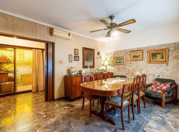 Casa · 117m² · 4 Ambientes · Casa en Venta 3 Dorm. Azcuenaga