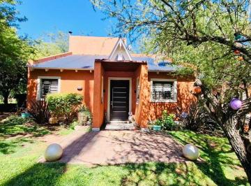 Casa · 517m² · 6 Ambientes · 2 Cocheras · Se Vende Casa 3 Dorm en San Roque Punilla
