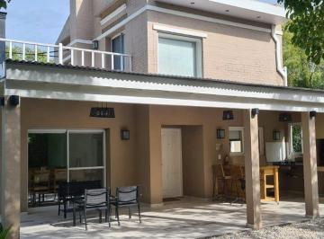 Casa · 110m² · 3 Ambientes · Venta Casa en Lote de 1200 - Country Golf Chascomus