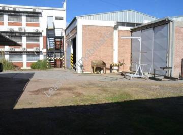 Bodega-Galpón · 840m² · 10 Ambientes · Edificio, Galpones, Deposito, Oficinas