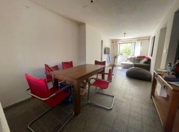 Departamento · 63m² · 4 Ambientes · Venta Apartamento 3 Dorm. con Patio en Pando