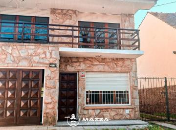 Casa · 150m² · 4 Ambientes · 2 Cocheras · 24 Meses Chalet - 4 Ambientes - Parque Luro