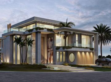 Casa · 700m² · 5 Ambientes · 2 Cocheras · Venta Casa Al Agua en Puentes Nordelta