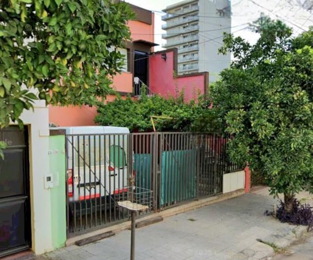 Casa · 324m² · 10 Ambientes · 2 Cocheras