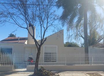 Casa de 2 ambientes, Villa Carlos Paz · Alquiler Anual 1 Cuadra Colegio Ies Costanera