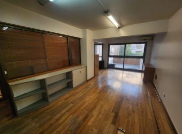 Oficina comercial · 85m² · 4 Ambientes · Oficina en Tribunales con 3 Despachos