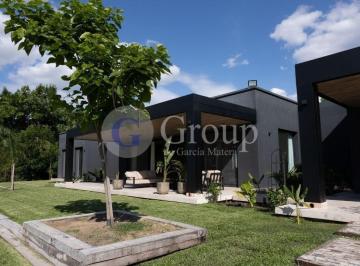 Casa · 700m² · 7 Ambientes · 1 Cochera · Casa en Venta en Altos de Pilar, Pilar
