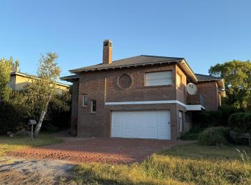 Casa de 3 ambientes, Tandil · Casa en Country Alquiler