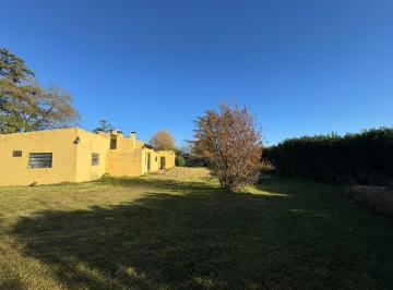 Quinta vacacional · 3000m² · 4 Ambientes · 2 Cocheras · Quinta en B. Los Alamos en 3.000 m² de Terreno