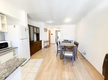 Departamento · 45m² · 2 Ambientes · Alquiler Semipiso de 1 Dormitorio Amoblado y Equipado - Barrio Abasto