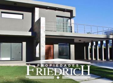 Casa · 190m² · 5 Ambientes · 2 Cocheras · Casa en Venta - Barrio Privado Astorga